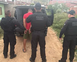 Vídeo: vinte e quatro suspeitos de atuar no PCC são presos na Bahia