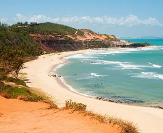 Vilarejo no Nordeste vira refúgio internacional de águas cristalinas