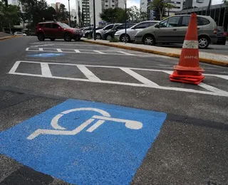 Violência por essência