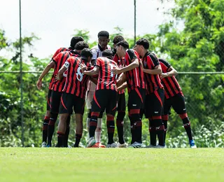 Vitória é goleado pelo Santos e encerra campanha no Brasileirão Sub-17