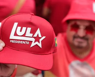 Votar de boné do candidato é permitido? Entenda as regras da eleição