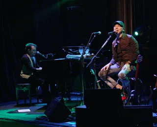 Zeca Baleiro volta a Salvador com o show Piano & Voz