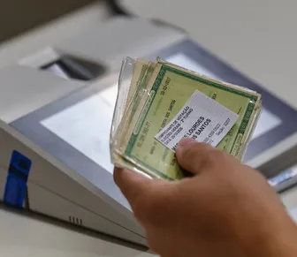 Com 154 mil abstenções, entenda como falta de ônibus afetou votação em Salvador
