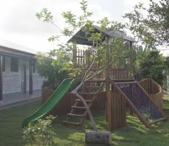 Escola de Salvador ganha R$ 100 mil para criar jardim sensorial