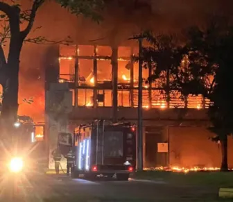 Incêndio atinge prédio da UFPE e é o terceiro em uma semana