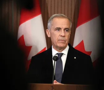 Incêndio em base militar do Canadá deixa 4 soldados mortos e dezenas de feridos