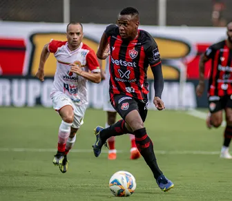 Lesionado desde março, Dudu tem contrato renovado com o Vitória
