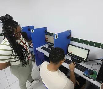 Mais de 600 vagas para estágio e jovem aprendiz estão abertas na Bahia