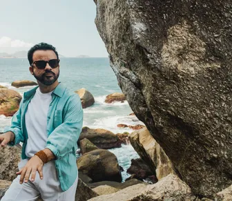Marcelo Galter reinventa Caymmi em álbum que une terreiro e free jazz