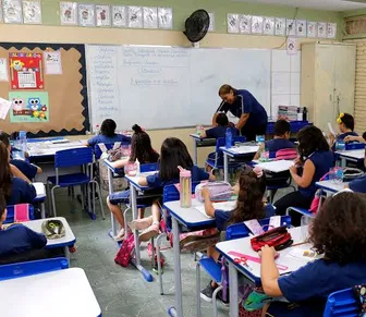 Ministério da Educação restringe uso de IA em escolas e universidades