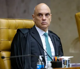 Moraes acusa André Mendonça de tentar mudar comando da PF