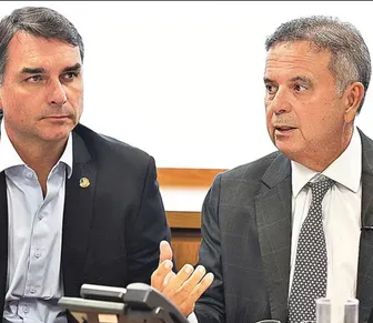 “Não temos notícias do paradeiro”, diz aliado sobre Flávio Bolsonaro