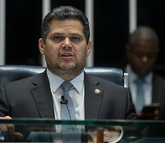 PEC do fim da escala 6x1 só deve ser votada após as eleições