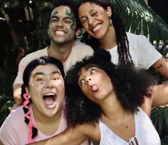 Peça gratuita da Ufba leva crianças a uma aventura para libertar o vento