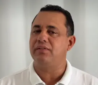 Prefeito troca 152 baterias em menos de um ano na frota de município
