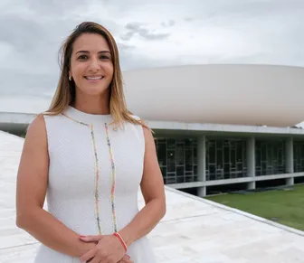 Roberta Roma segue internada em UTI após infarto e cateterismo