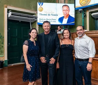 Rubens Doria recebe Medalha Thomé de Souza em Salvador