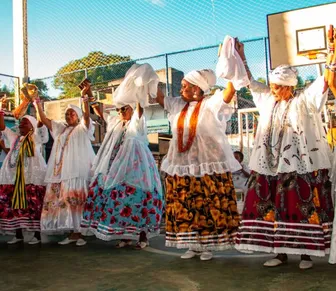 Samba de roda une o povo em Tubarão