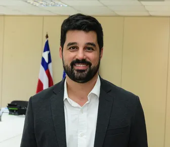 Secretário de Salvador diz que se entrega às autoridades nesta segunda