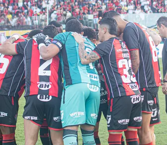 Vitória confirma novidade para confronto contra a Chapecoense
