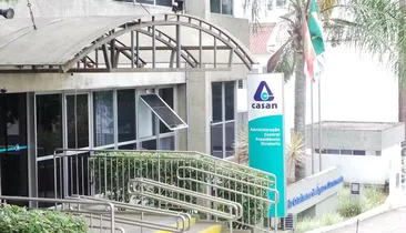 Companhia de saneamento lança concurso com salário de R$ 12 mil