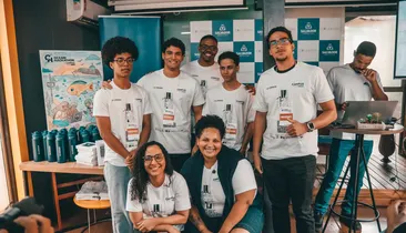 Jovens da Bahia vencem competição nacional e buscam R$ 110 mil para disputar final na França