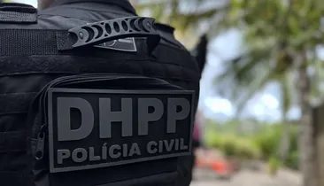 Mulher e dois filhos são executados a tiros dentro de carro na Bahia