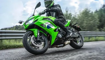 Nova Kawasaki Ninja muda dianteira e ganha freios radiais