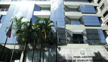 Novo edital do TRT 8 oferece R$ 16 mil para diversas áreas de formação