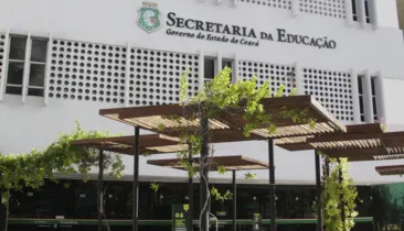 Secretaria da Educação lança concurso com ganhos de R$ 7,1 mil
