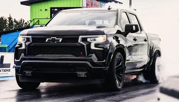 Silverado Black Widow SR: picape rebaixada com motor V8 de 684 cavalos