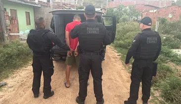 Vídeo: vinte e quatro suspeitos de atuar no PCC são presos na Bahia