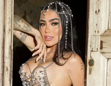 MC Mirella tem show cancelado após declarar apoio a Flávio Bolsonaro