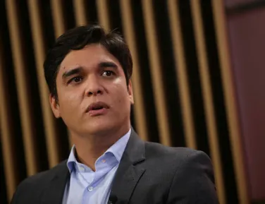 Troca de nomes: PSB esclarece falta de verba para Vitor Bonfim