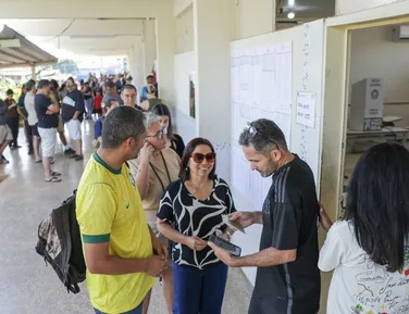 Vai trabalhar no domingo? Veja seus direitos para votar nas eleições