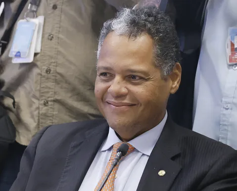 Antônio Brito renova mandato na Câmara com mais de 205 mil votos: "Gratidão"