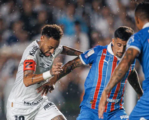 Após expulsão contra Bahia, Neymar pode desfalcar Santos até o final da Série A