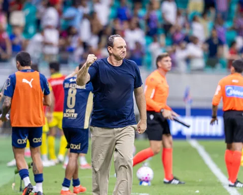 Após o triunfo, Ceni reclama da postura do Bahia: “Foi uma merd*” - Imagem