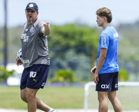 Artilheiro na base, joia do Bahia amarga 5 meses sem jogar com Ceni