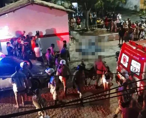 Ataque a tiros em praça pública deixa dois mortos e um ferido na Bahia
