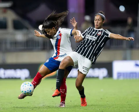 Bahia perde para Corinthians e sai atrás na semifinal do Brasileirão