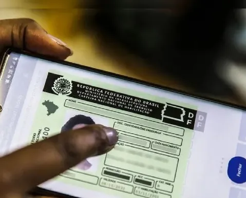 CNH Digital pode gerar multa na blitz? Entenda o que diz a lei - Imagem