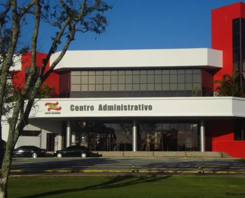 Concurso da Sefaz lança 50 vagas com salários de até R$ 25 mil - Imagem