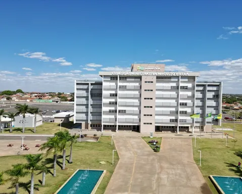 Concurso de prefeitura lança mais de 17 mil vagas em educação - Imagem