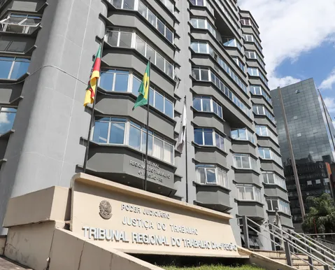 Concurso do TRT é lançado com salários de até R$ 16 mil