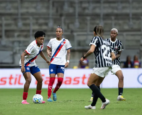 Corinthians denuncia homofobia após jogo contra o Bahia