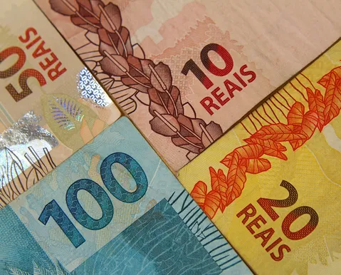 Correios interceptam cédulas falsas e PF prende dois suspeitos na Bahia