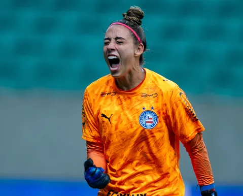 Destaque do Bahia vai às lágrimas ao descobrir convocação para Seleção - Imagem