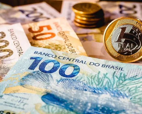 Dívida do Brasil atinge maior nível desde a pandemia e chega a R$ 10 trilhões