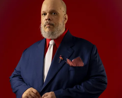 Ed Motta surpreende ao falar de suas músicas: “Minto pra caramba” - Imagem
